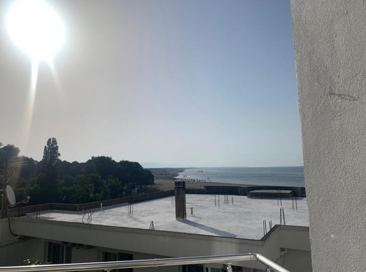 Sand And Sea Apartments 울친 외부 사진